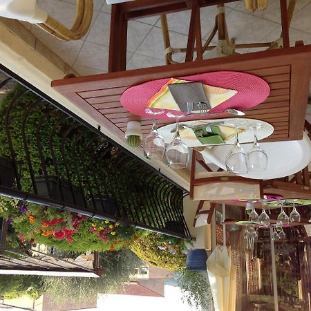Hotel Restaurant Les Oliviers Ніон Екстер'єр фото